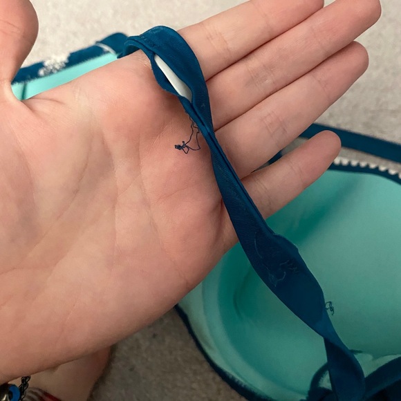 🆓Crochet Trim Bikini Top - Picture 6 of 7